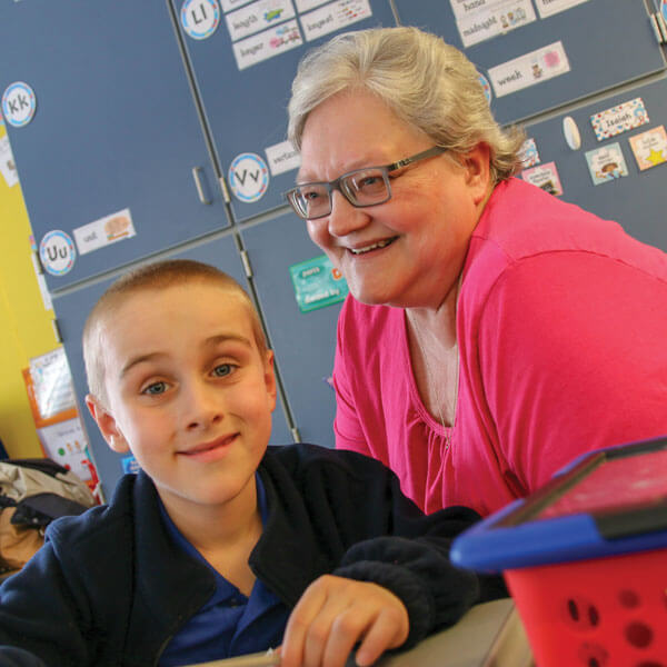 Photo of parent/sponder and child.