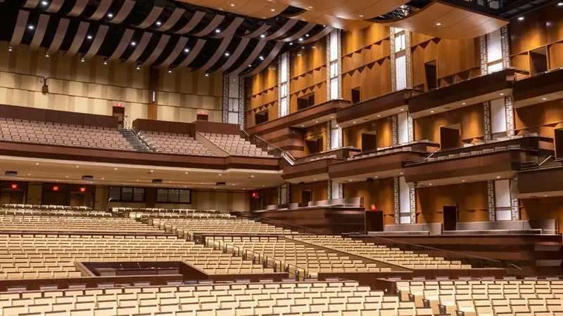 Video: Behind-the-Scenes Virtual Tour of Founders Hall