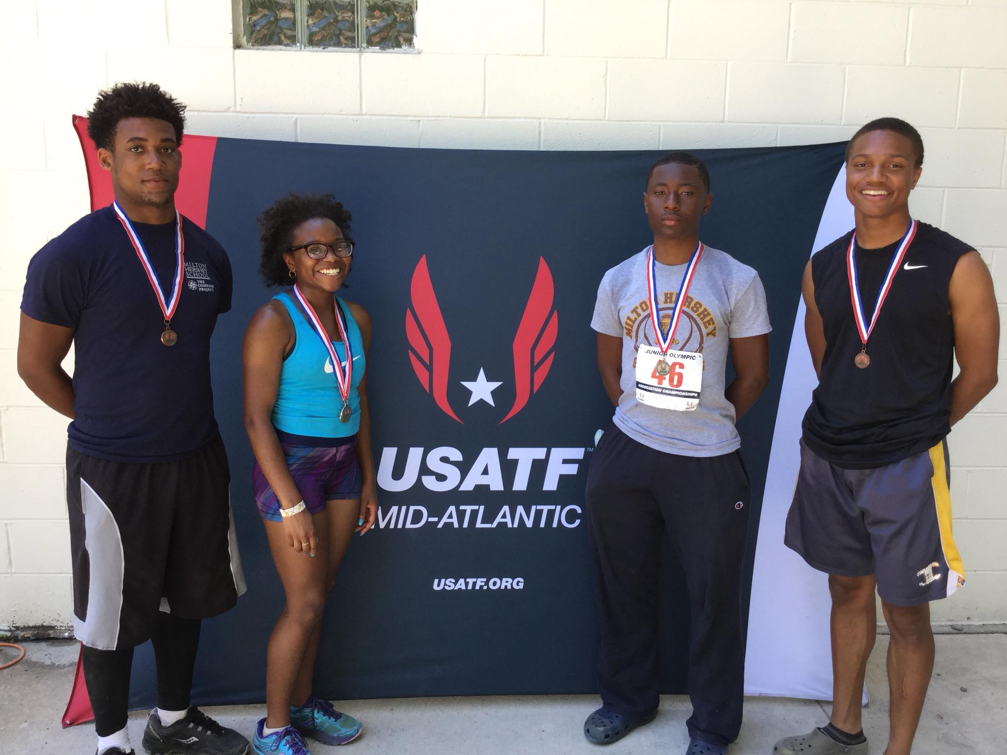 MHS students pose for a photo after qualifying for Junior Olympics