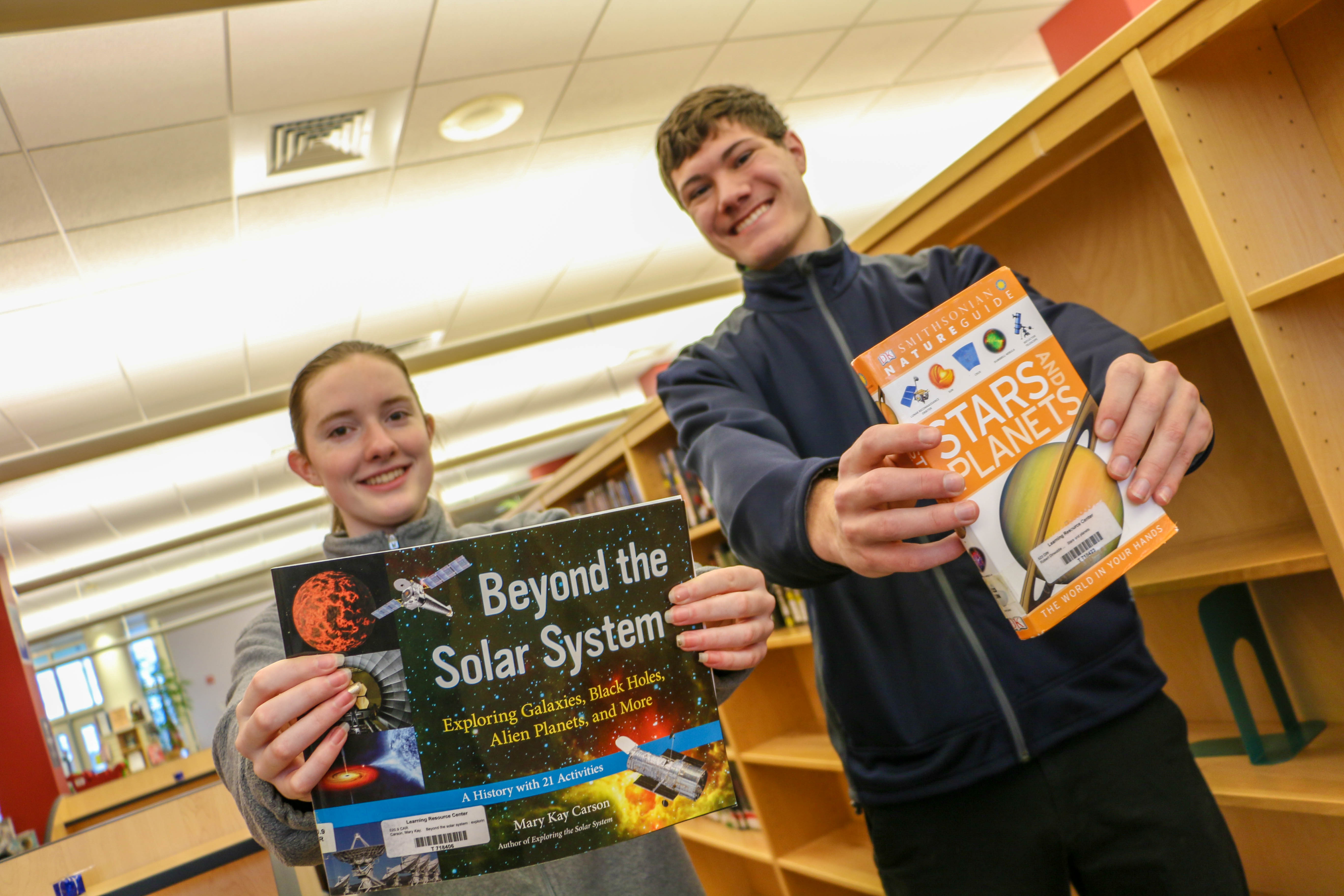 MHS students with space books