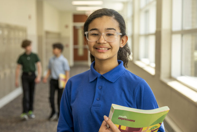 MHS middle schoolers in hallway