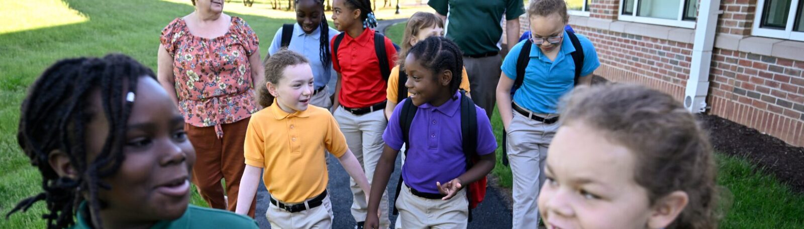 MHS elementary students walking to school