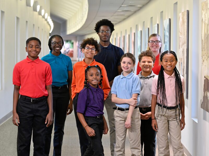 MHS students from all divisions in hallway