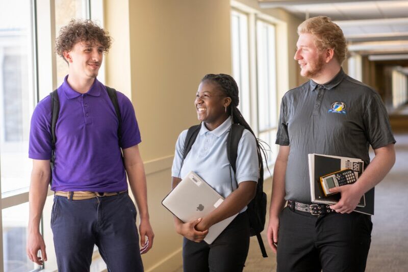 MHS Seniors earning college credits