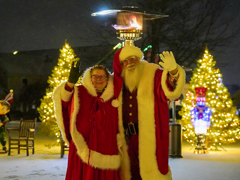 2025 MHS Pete Lights