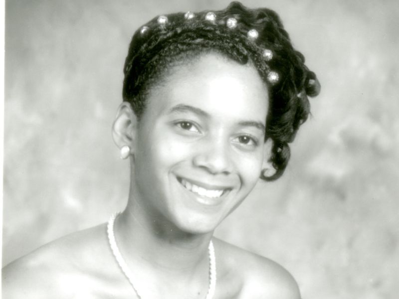 Lori Livingston '92 MHS student photo