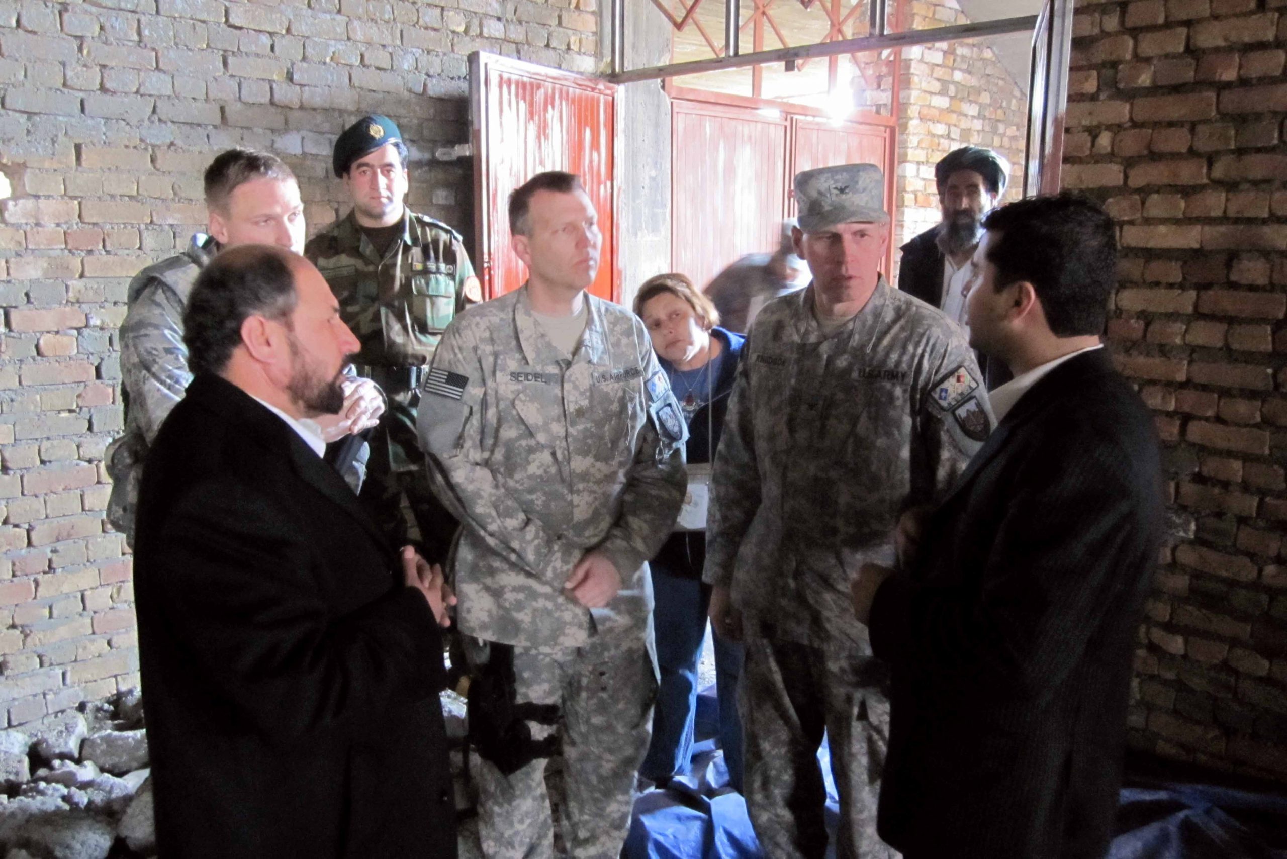 Milton Hershey School alumnus Chuck Seidel ’87 in Afghanistan.