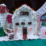 MHS students held a gingerbread decorating contest.